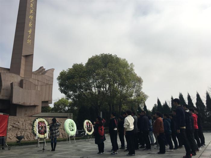 话说杨浦丨川藏公路上的同济英雄：李桦